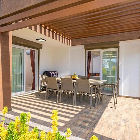 4 Beds, Luxury Holiday Villa In Hisaroenue Oeluedeniz Villa Mia Fethiye Exterior photo