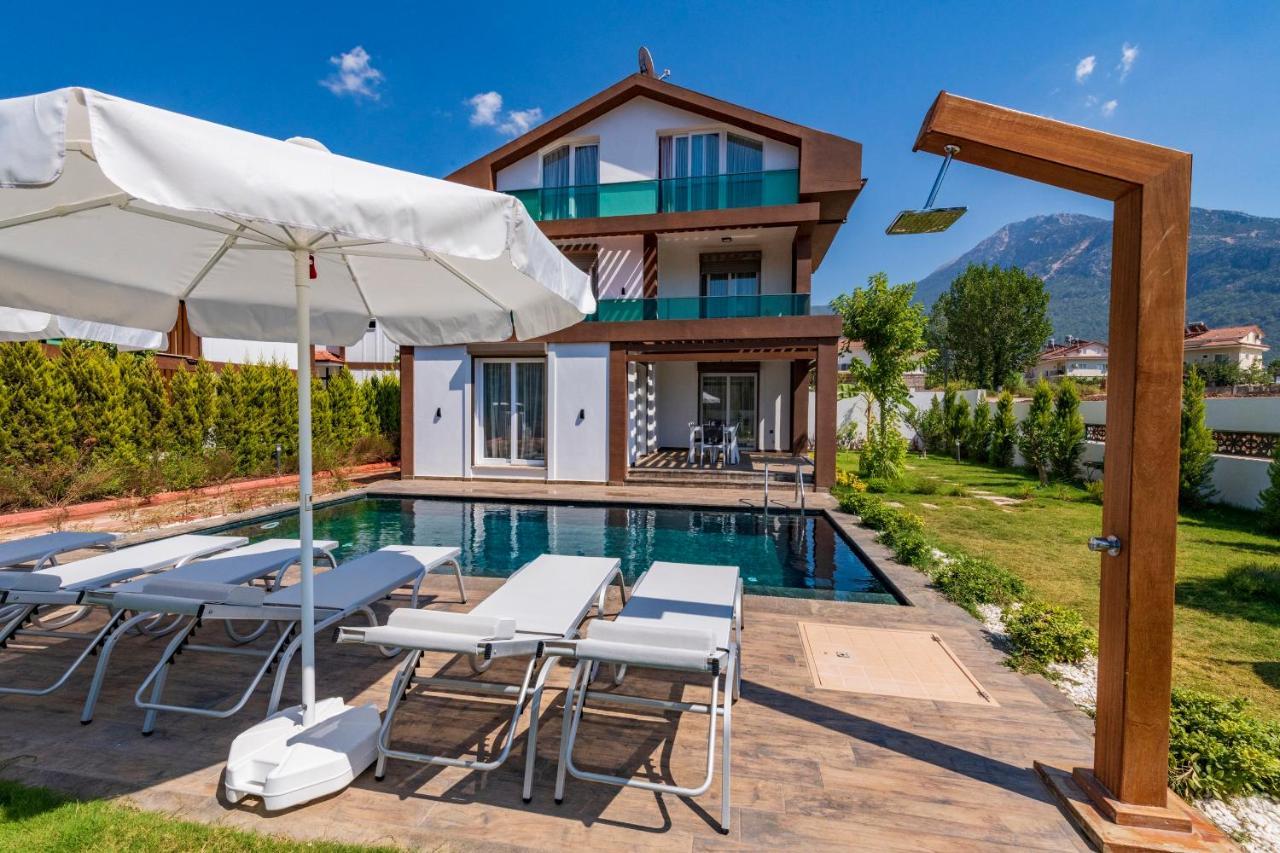 4 Beds, Luxury Holiday Villa In Hisaroenue Oeluedeniz Villa Mia Fethiye Exterior photo