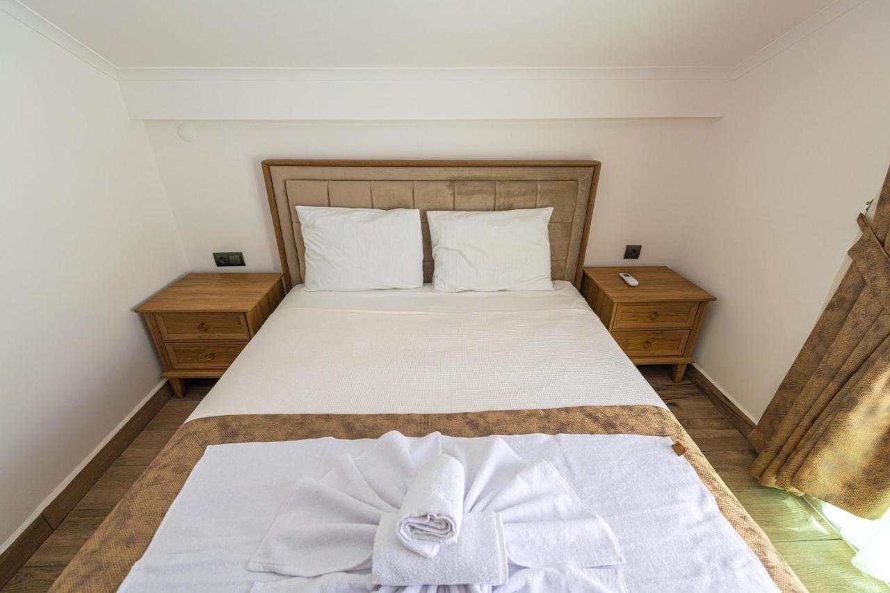 4 Beds, Luxury Holiday Villa In Hisaroenue Oeluedeniz Villa Mia Fethiye Exterior photo
