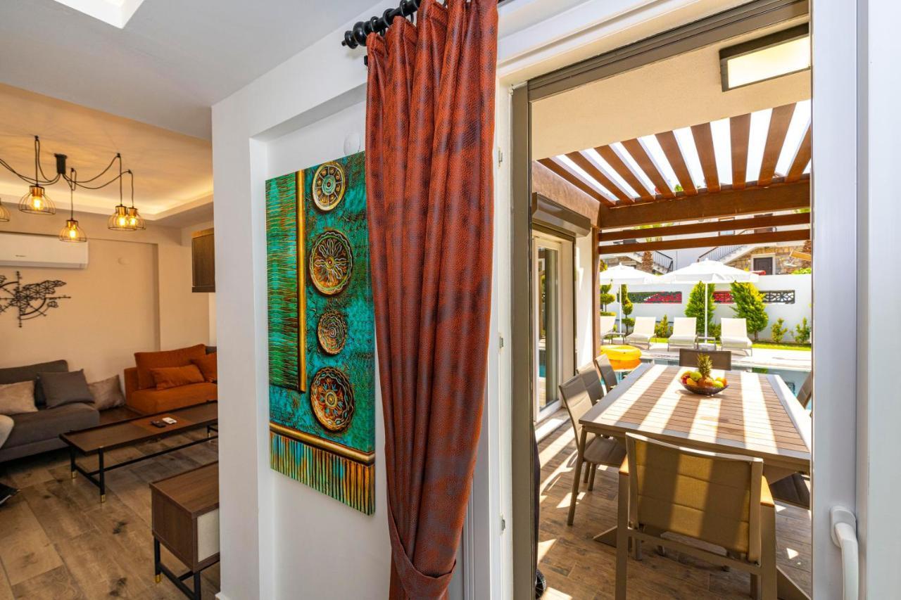 4 Beds, Luxury Holiday Villa In Hisaroenue Oeluedeniz Villa Mia Fethiye Exterior photo