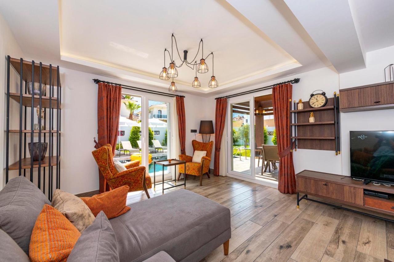 4 Beds, Luxury Holiday Villa In Hisaroenue Oeluedeniz Villa Mia Fethiye Exterior photo